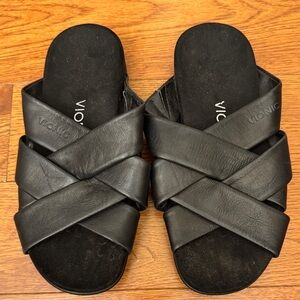 Vionic Black Criss-Cross Leather Slides
